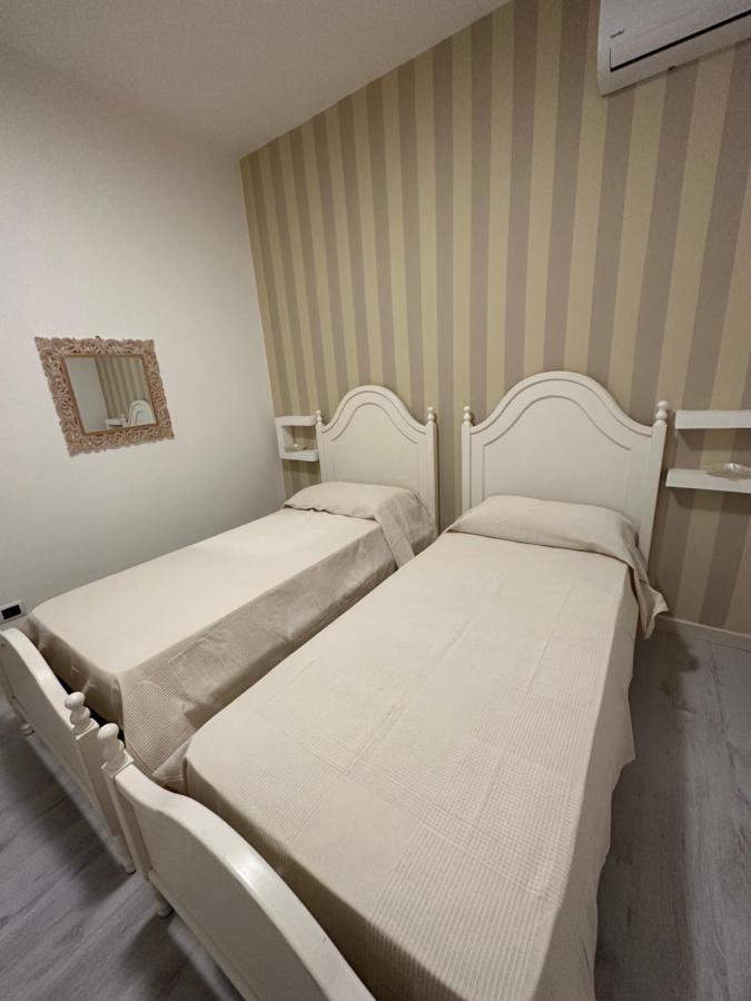 B&B By Family L&G Вибо Валентия Марина Экстерьер фото