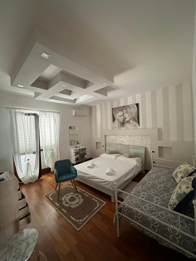 B&B By Family L&G Вибо Валентия Марина Экстерьер фото